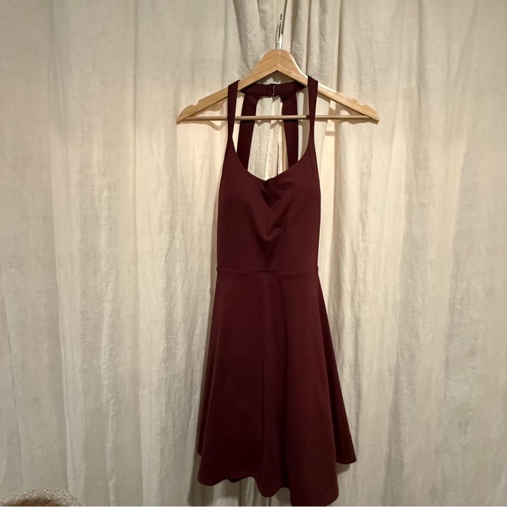 Softlyzero Airy Backless Twisted Easy Peezy Edition - Fig | NWT | M